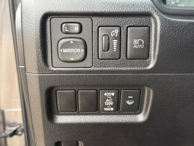 2023 Toyota 4Runner - Image 21