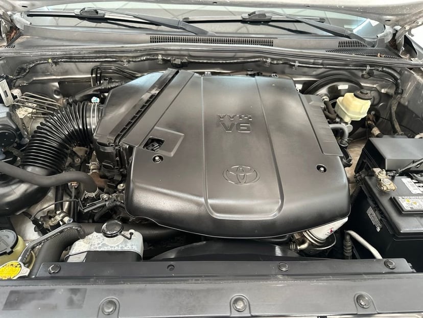 2015 Toyota Tacoma - Image 23