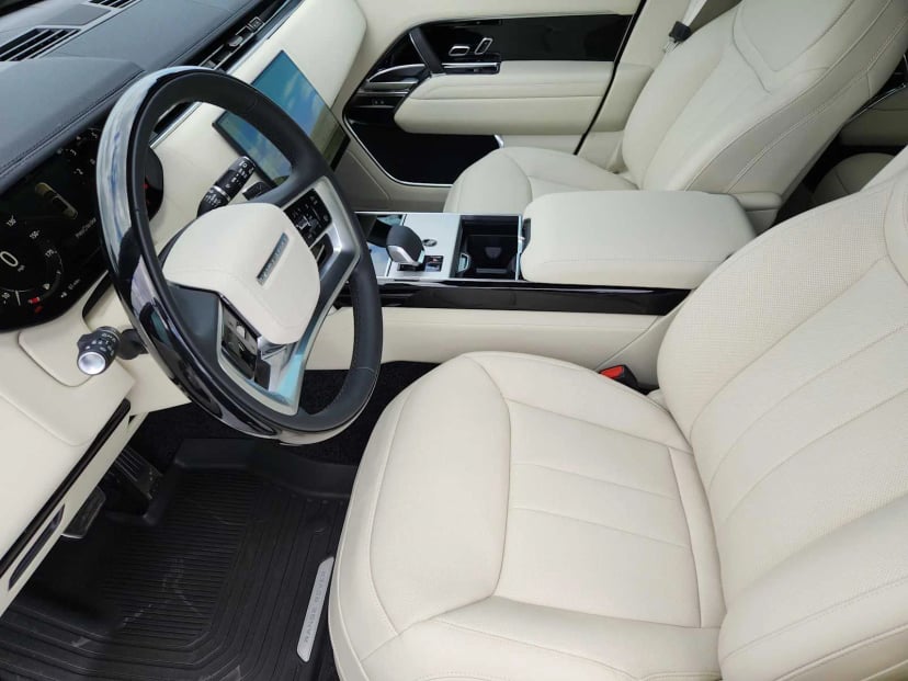2026 LAND ROVER Range Rover - Image 12