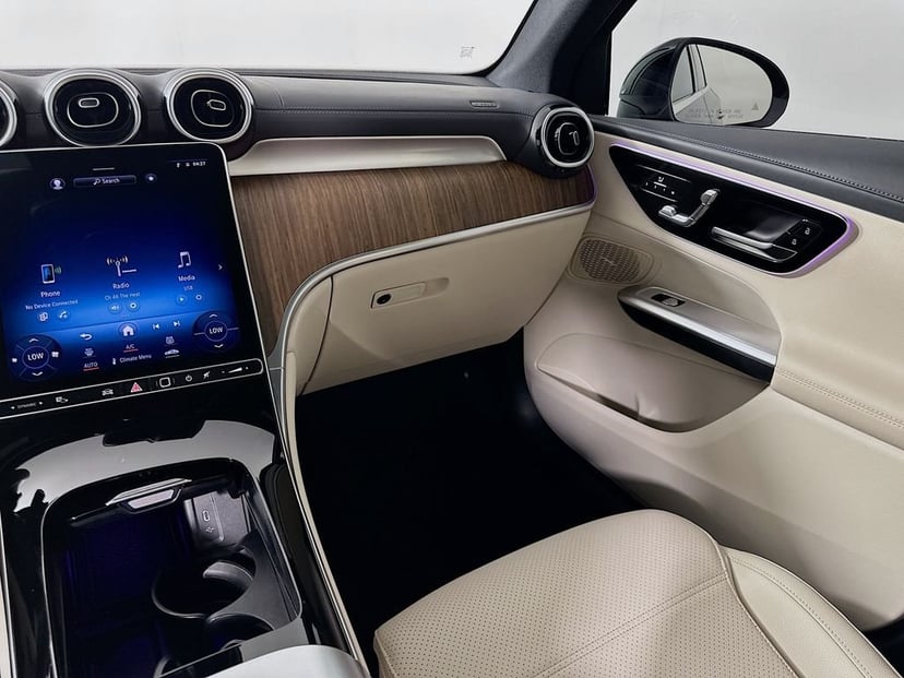 2024 Mercedes-Benz GLC - Image 23