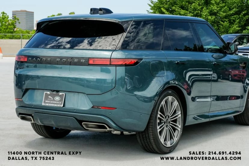 2026 Land Rover Range Rover Sport - Image 9