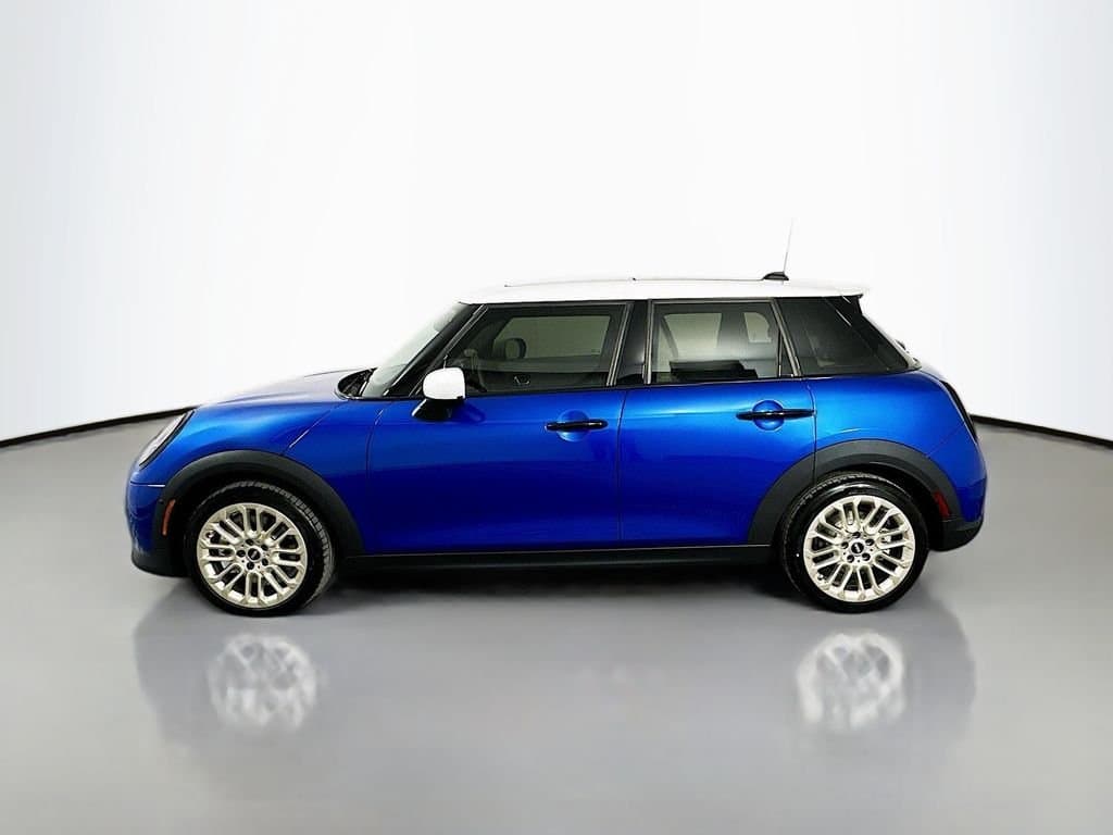 2025 MINI COOPER - Image 9