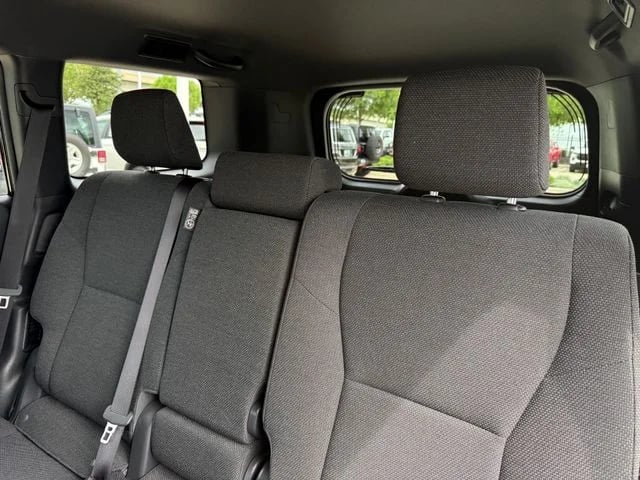 2025 Toyota Land Cruiser - Image 29
