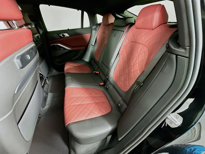 2027 BMW X6 - Image 17