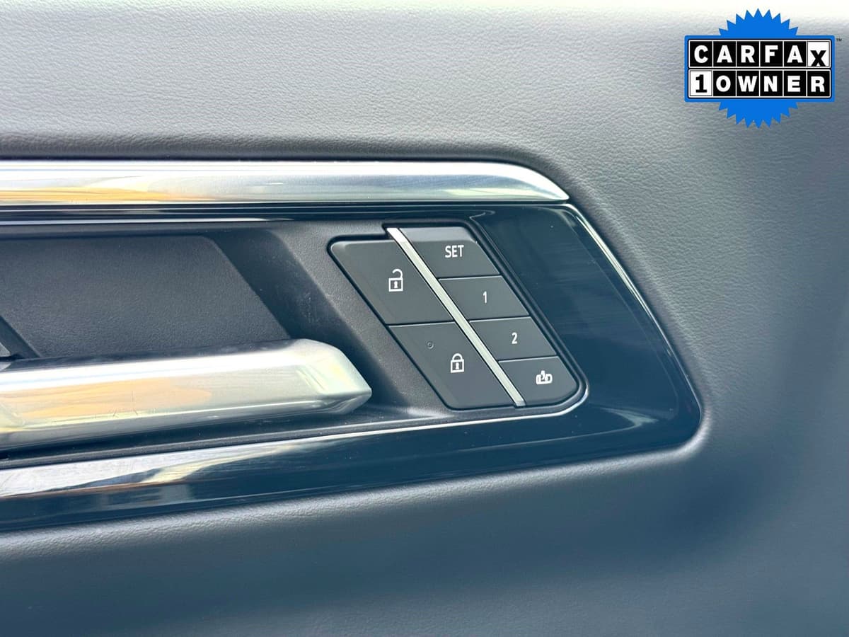 2025 Chevrolet Tahoe - Image 17