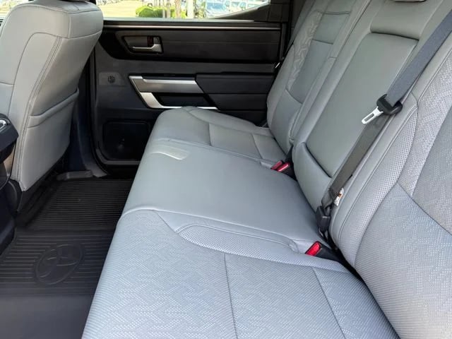 2025 Toyota Tundra - Image 26