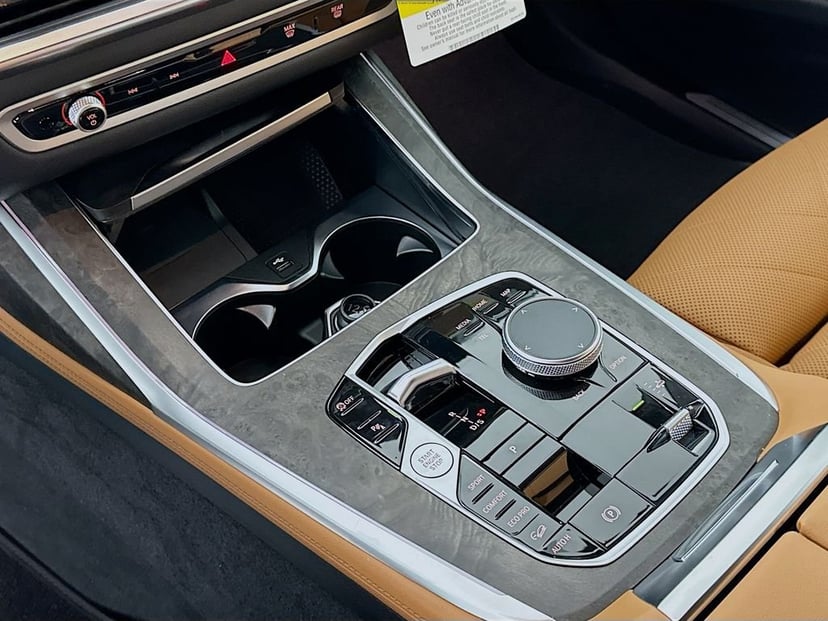 2026 BMW X7 - Image 15