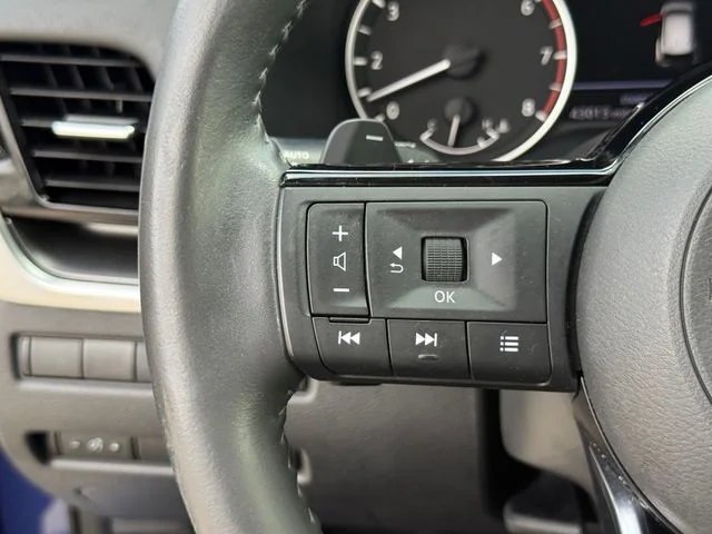 2021 Nissan Rogue - Image 14