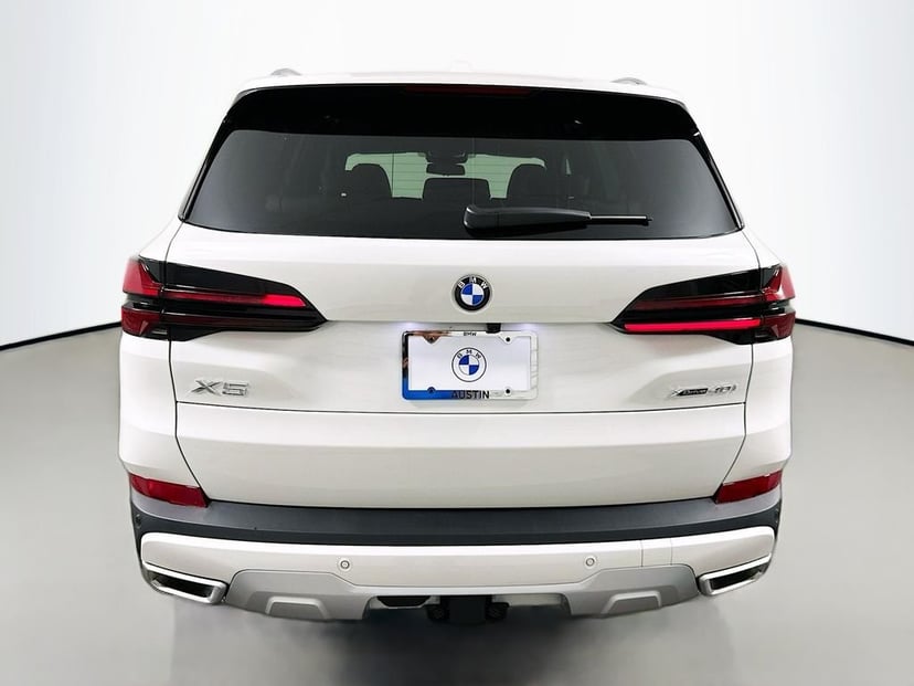 2026 BMW X5 - Image 6