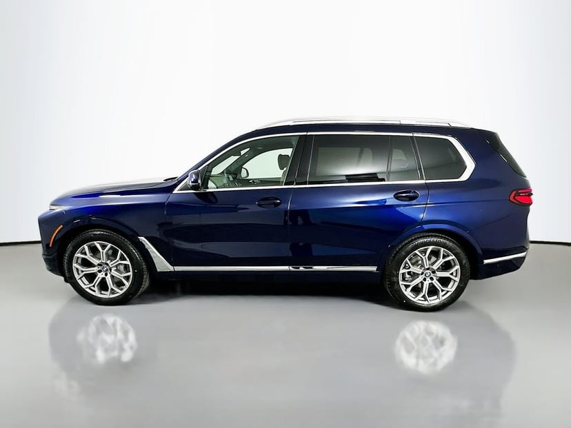 2026 BMW X7 - Image 8