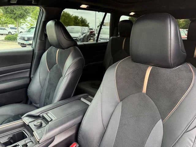 2025 Toyota Grand Highlander Hybrid - Image 41