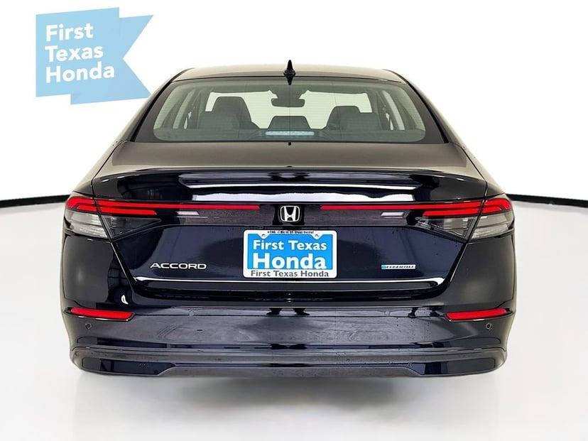 2026 Honda Accord Hybrid - Image 7