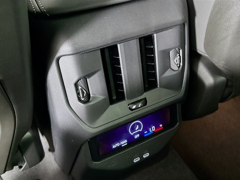 2025 BMW X3 - Image 18