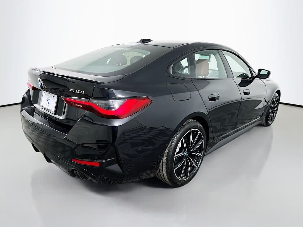 2026 BMW 4 Series - Image 5