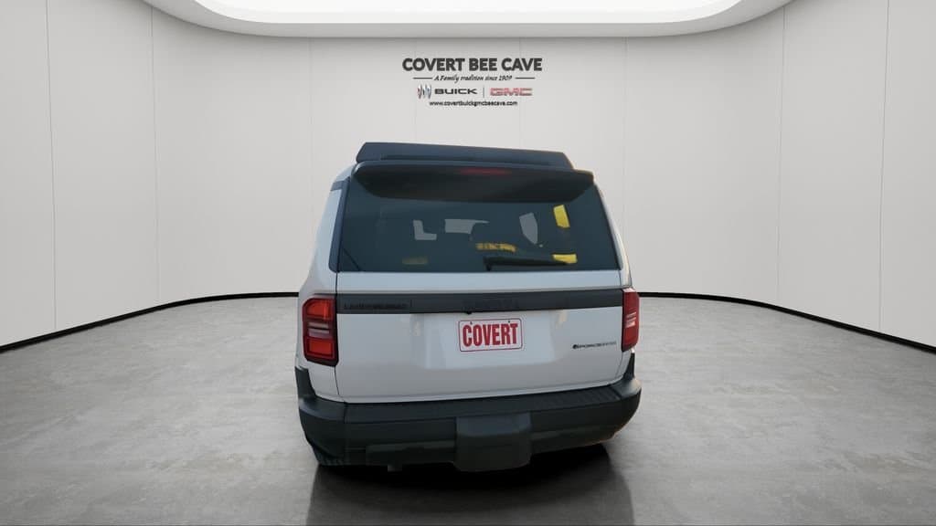 2025 Toyota Land Cruiser - Image 8