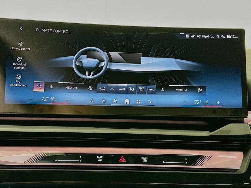 2026 BMW i5 - Image 14