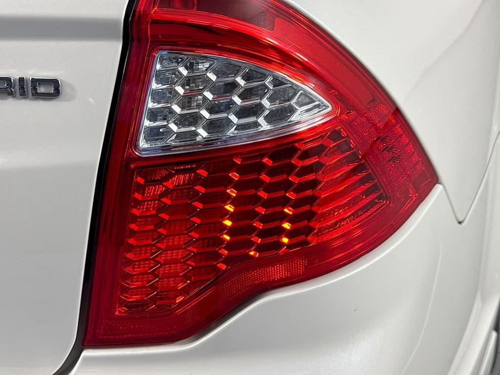 2010 FORD Fusion - Image 31