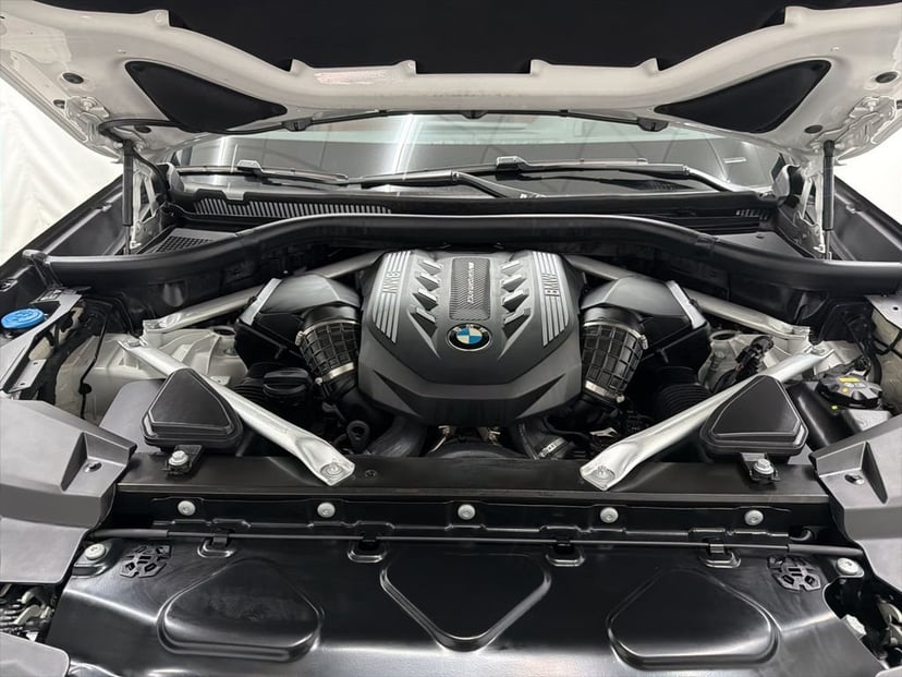 2023 BMW X5 - Image 32