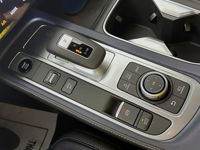 2027 INFINITI QX60 - Image 20