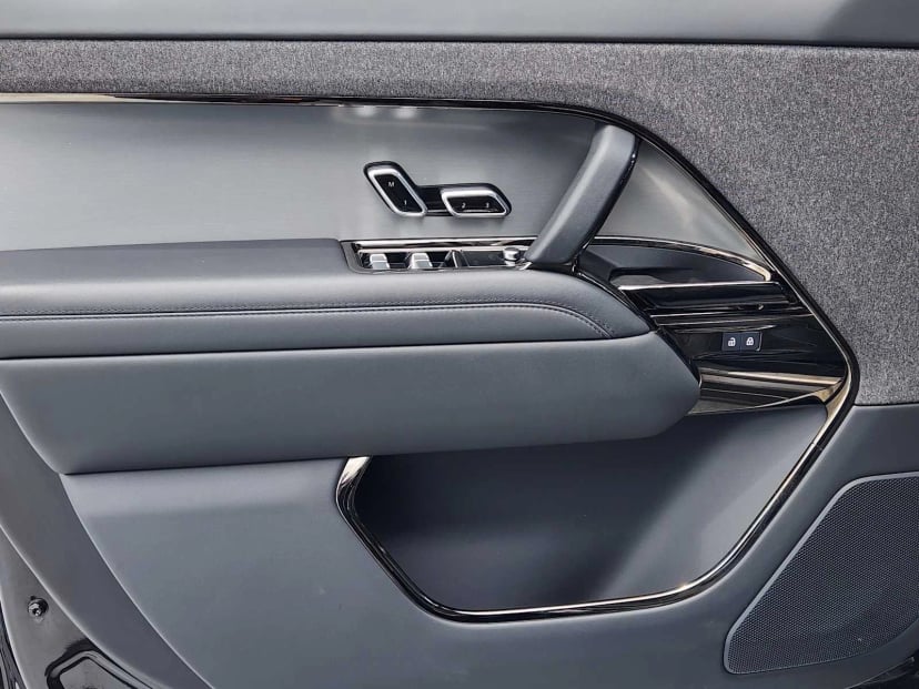 2024 Land Rover Range Rover Sport - Image 22