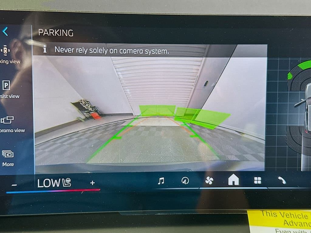 2025 BMW X3 - Image 13