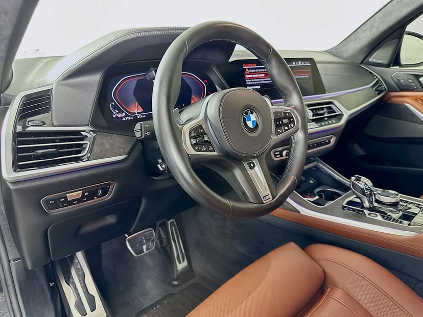 2022 BMW X7 - Image 9