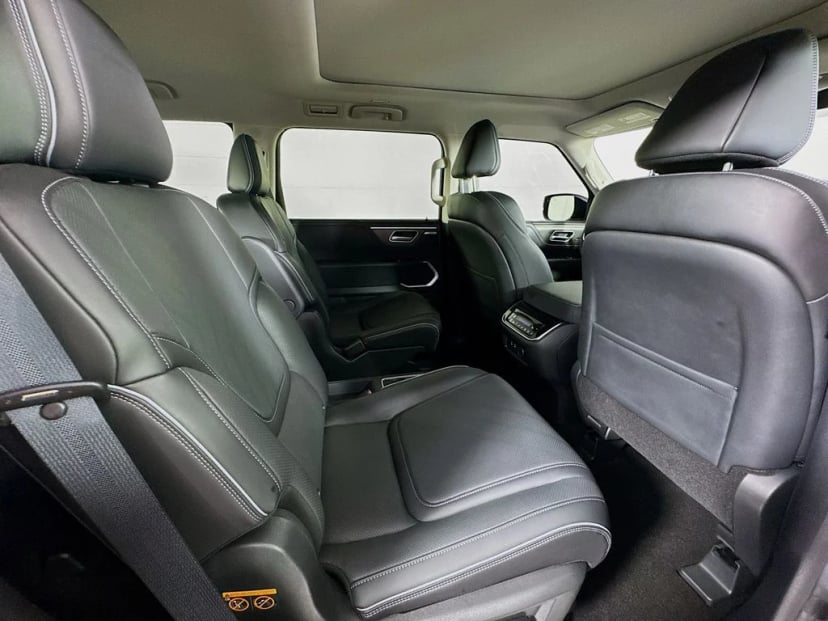 2026 INFINITI QX80 - Image 37