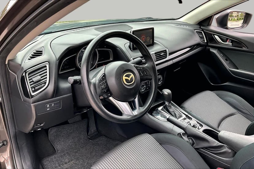 2016 Mazda Mazda3 - Image 18