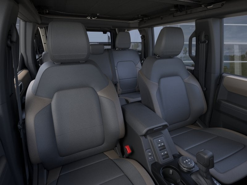 2026 Ford Bronco - Image 23