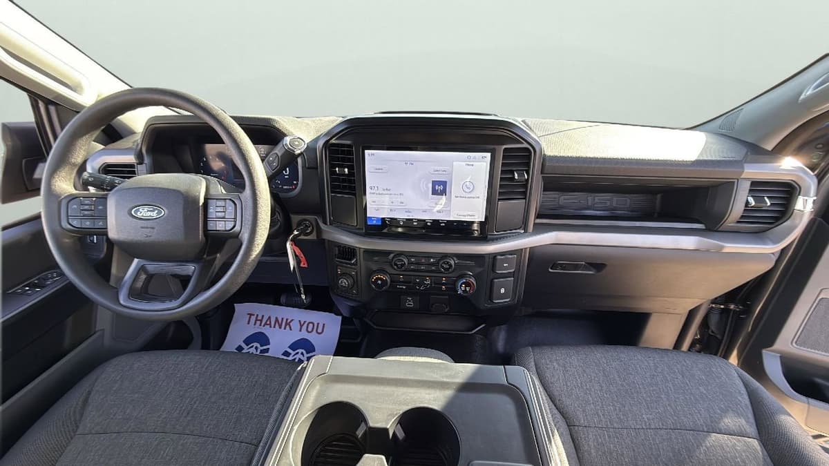 2025 Ford F-150 - Image 22