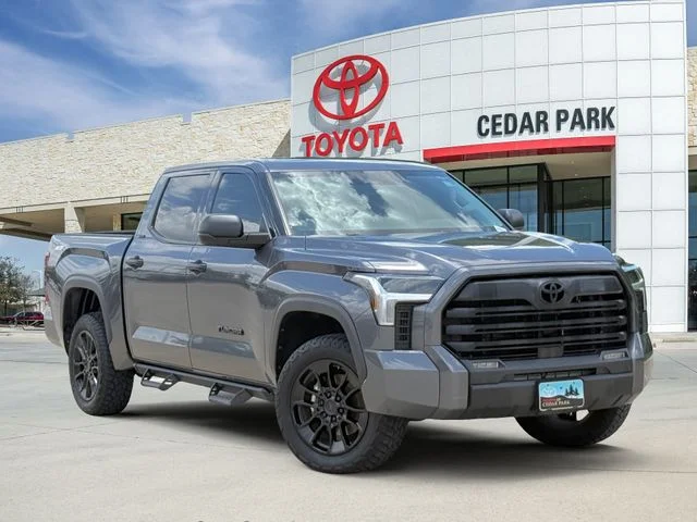 2023 Toyota Tundra - Image 1