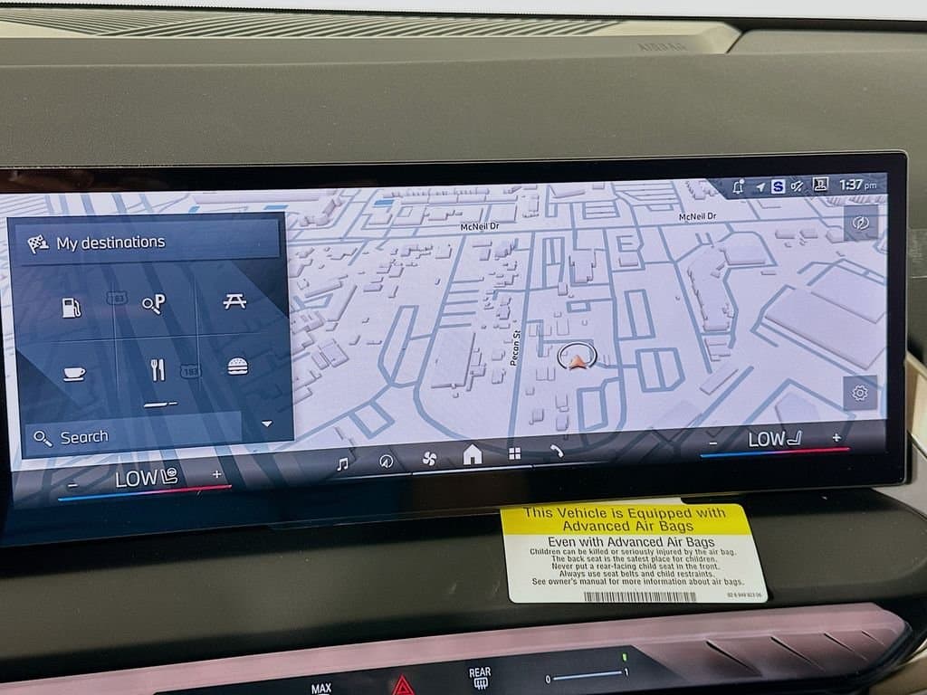 2025 BMW X3 - Image 12