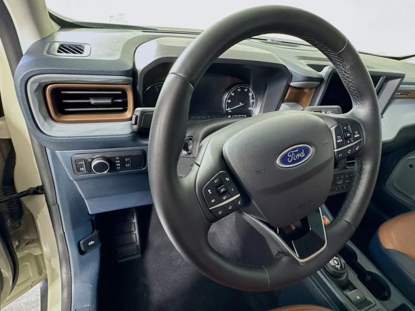 2024 Ford Maverick - Image 11