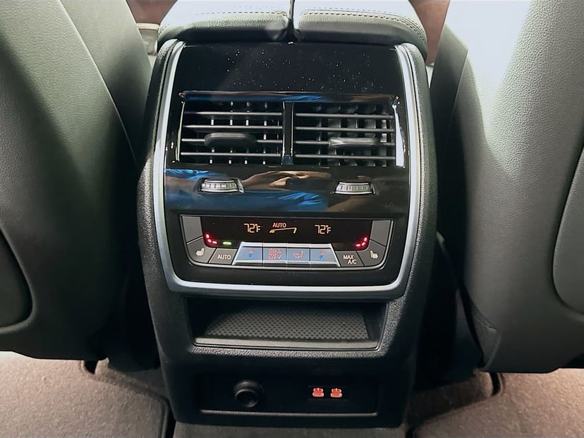 2026 BMW X5 - Image 18