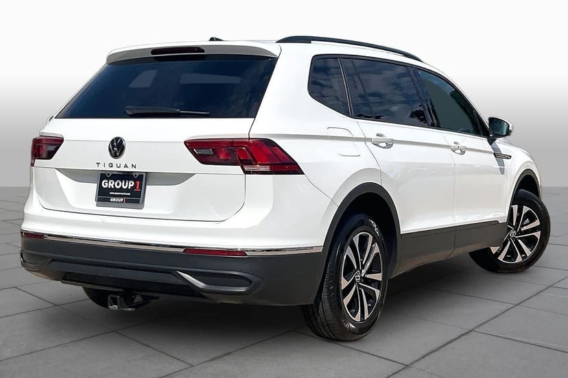 2022 Volkswagen Tiguan - Image 13
