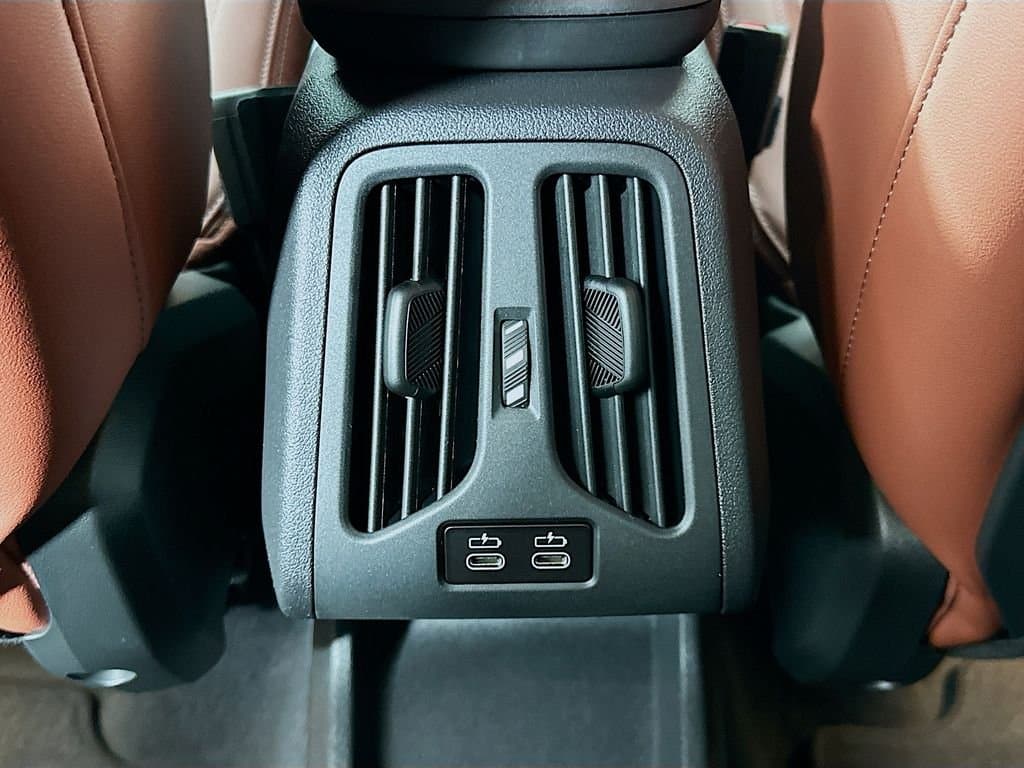 2026 BMW X1 - Image 18