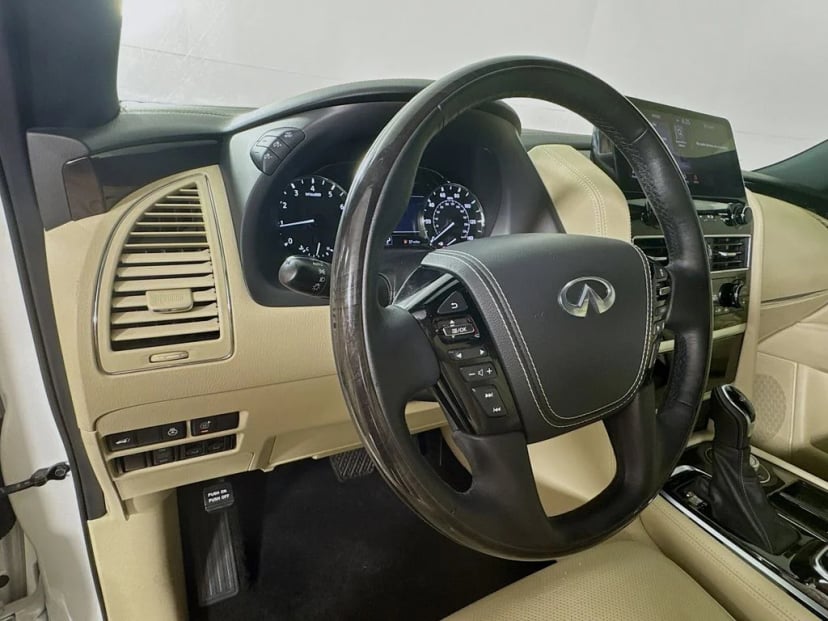 2024 INFINITI QX80 - Image 13