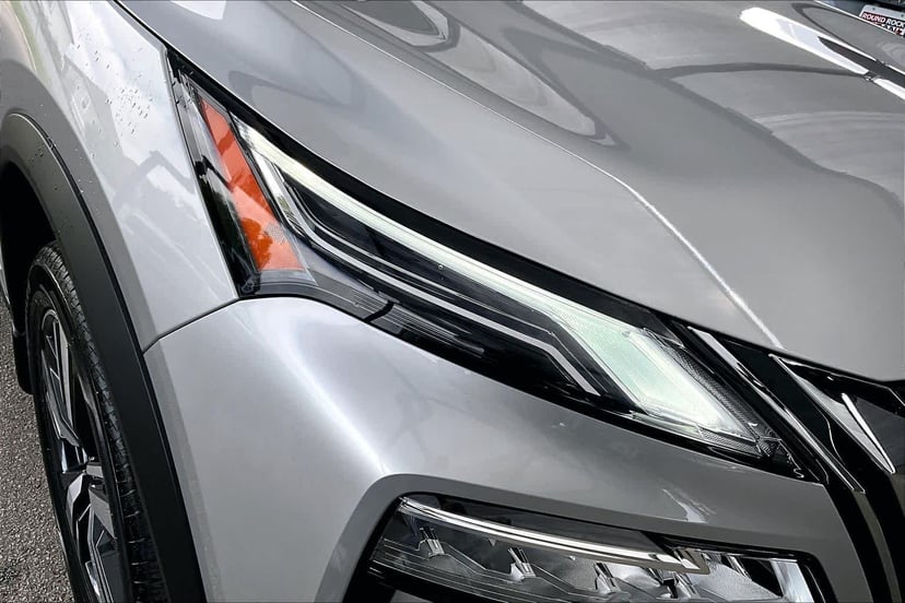 2023 Nissan Rogue - Image 28