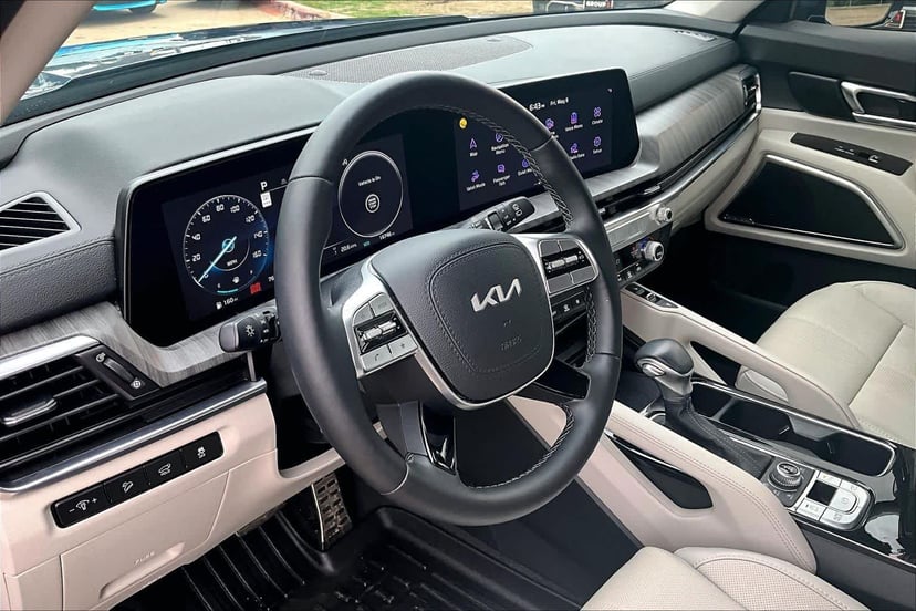 2025 Kia Telluride - Image 18