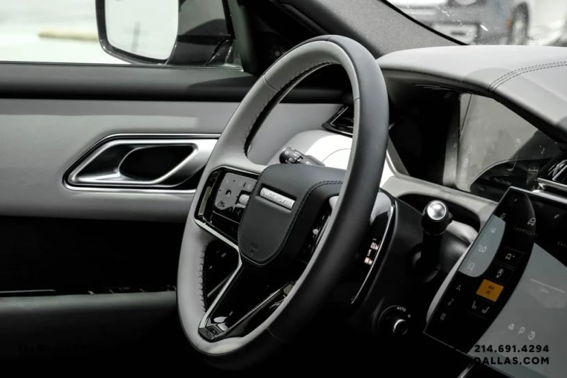 2026 Land Rover Range Rover Velar - Image 10