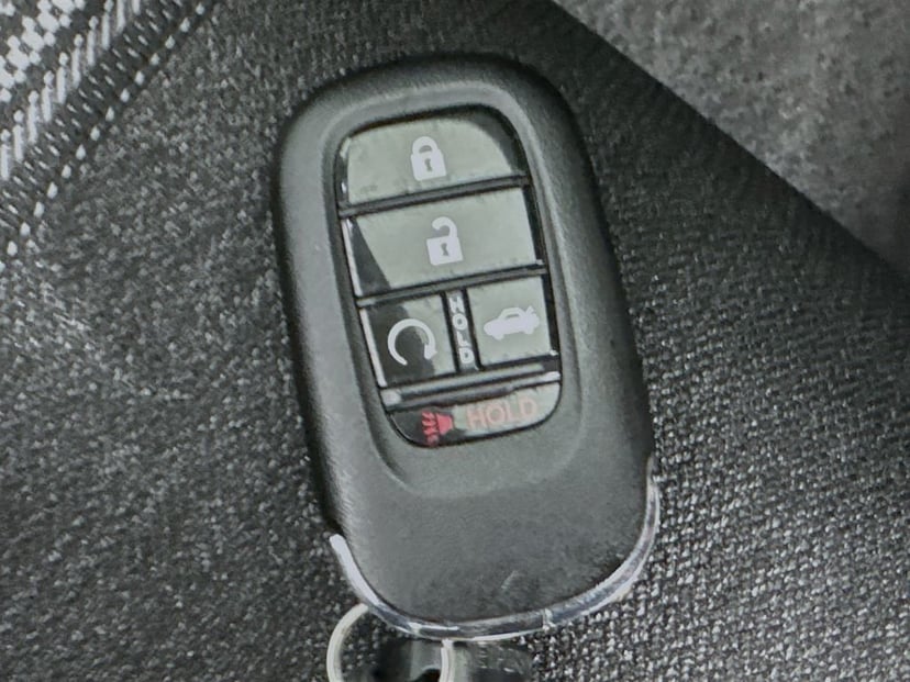 2025 Honda Accord Hybrid - Image 39