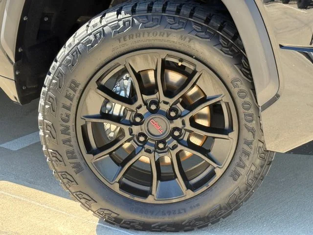2023 Toyota Tundra - Image 2