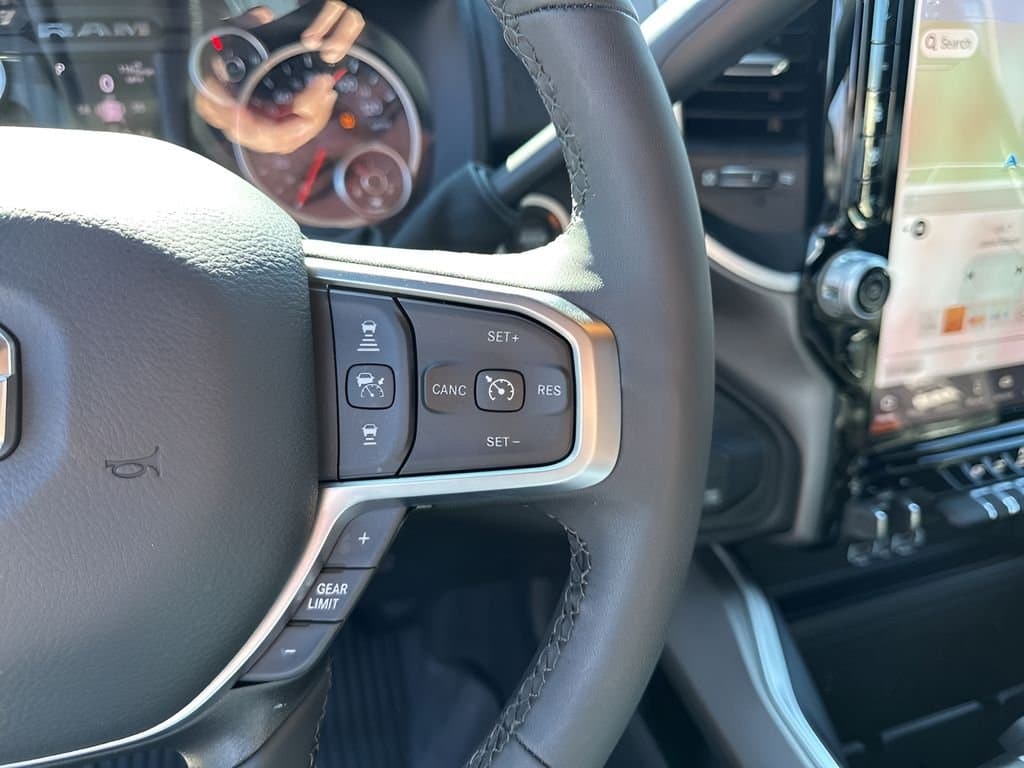 2025 Ram 2500 - Image 30