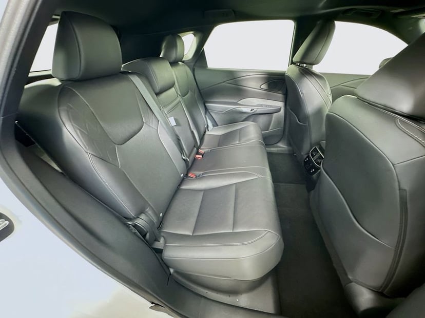 2024 Lexus RX - Image 27