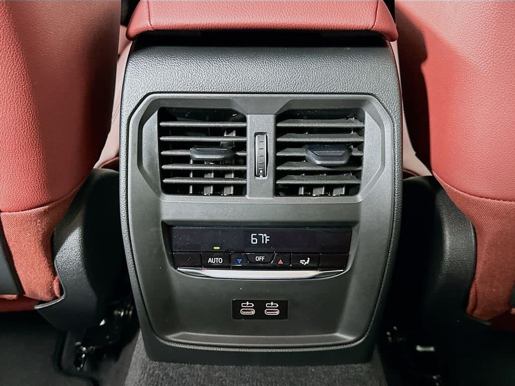 2026 BMW 3 Series - Image 18