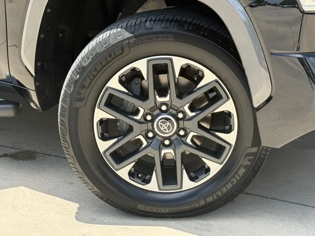 2023 Toyota Tundra - Image 2