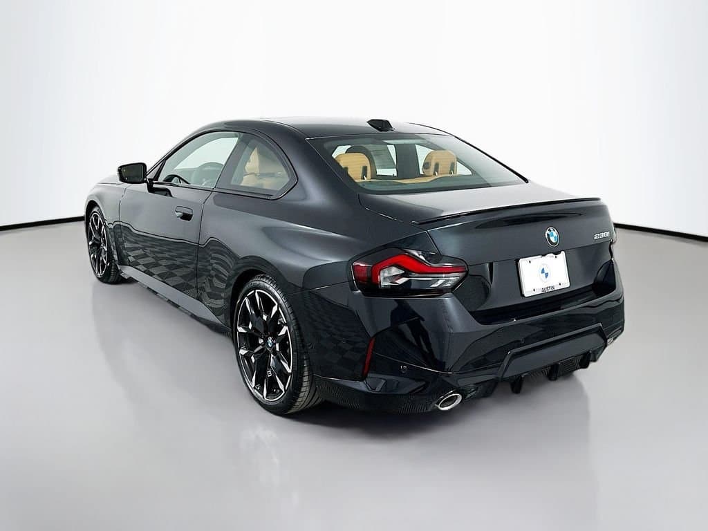 2025 BMW 2 Series - Image 7