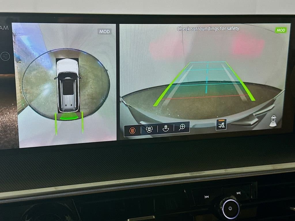 2026 INFINITI QX80 - Image 17