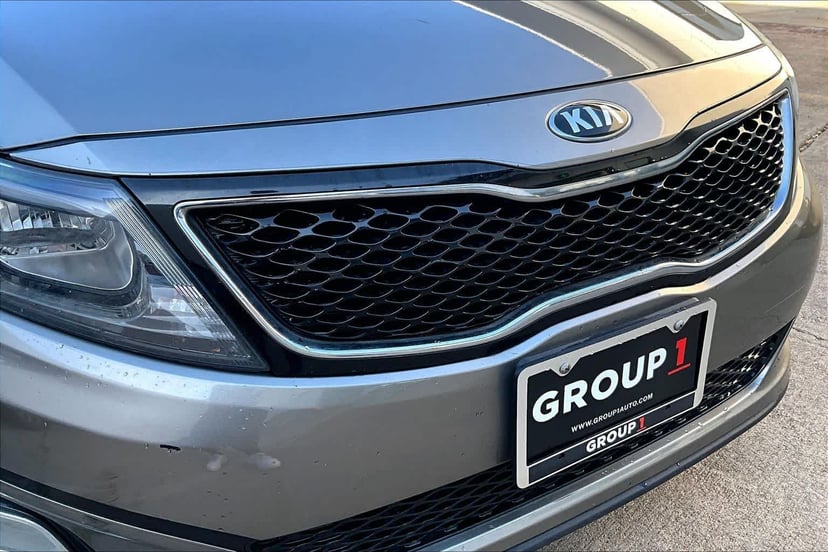 2015 Kia Optima - Image 28