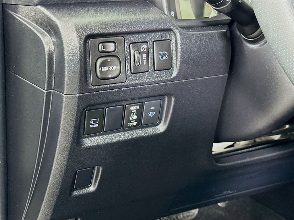 2023 Toyota 4Runner - Image 10